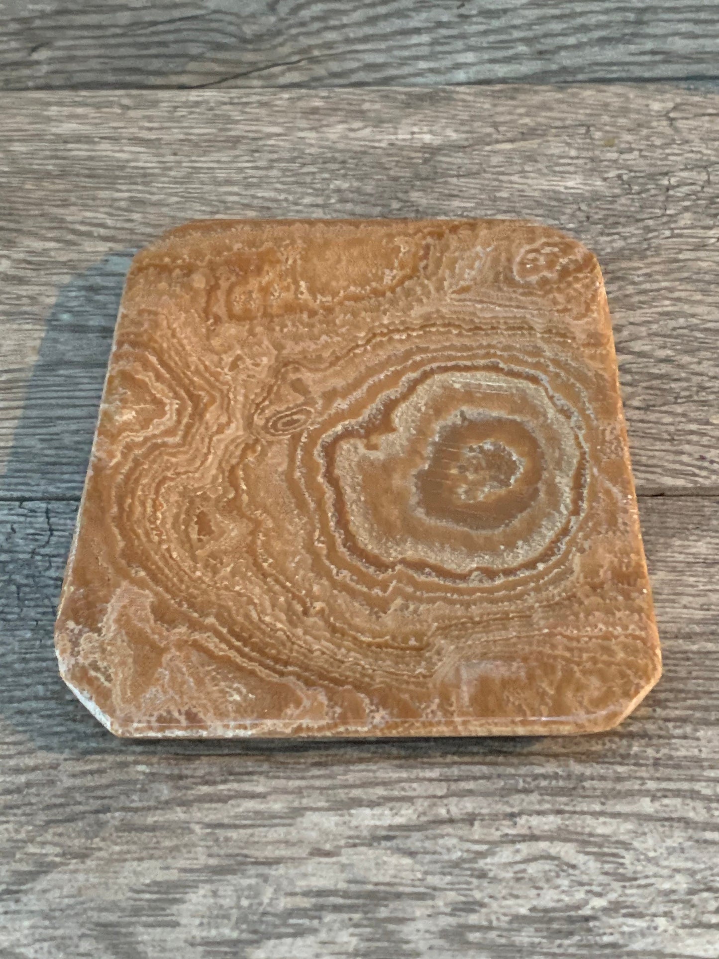 Aragonite Dish, Aragonite Plate, Father's Day Gift, Soap Dish, Jewelry Dish, Trinket Dish, Home Decor, Home Accessories, Crystal dish