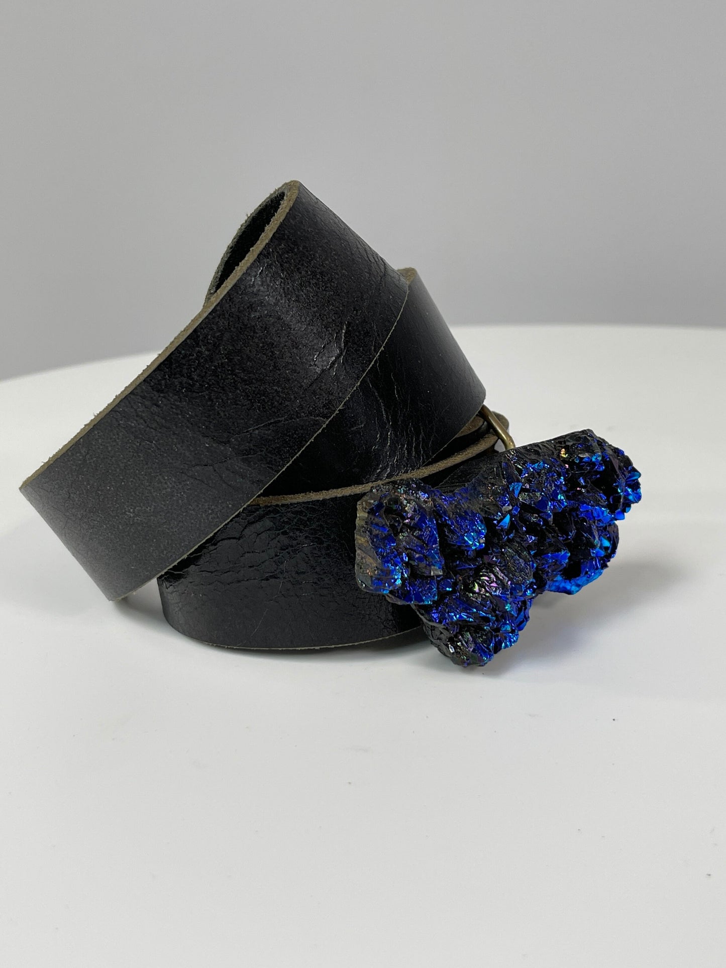 Aura Belt Buckle, CrystalBuckle, Unique Amethyst Belt, Gemstone Belts, Leather Belts, Snap Belts, Crystal Accessories
