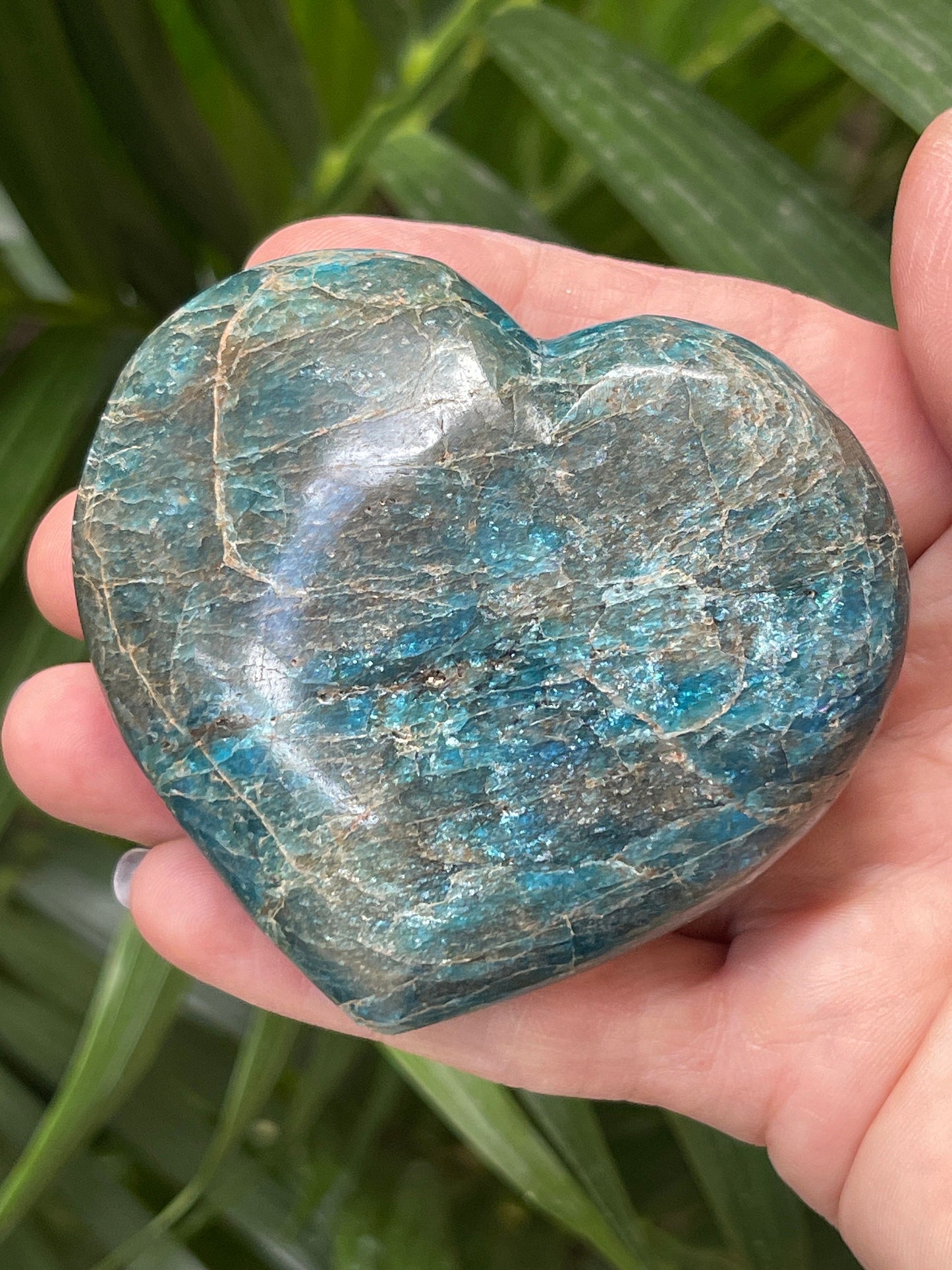 Apatite Heart, Crystal Heart, Carved Apatite, Blue Crystals, Home Decor, Crystals for Clarity, Meditation tools