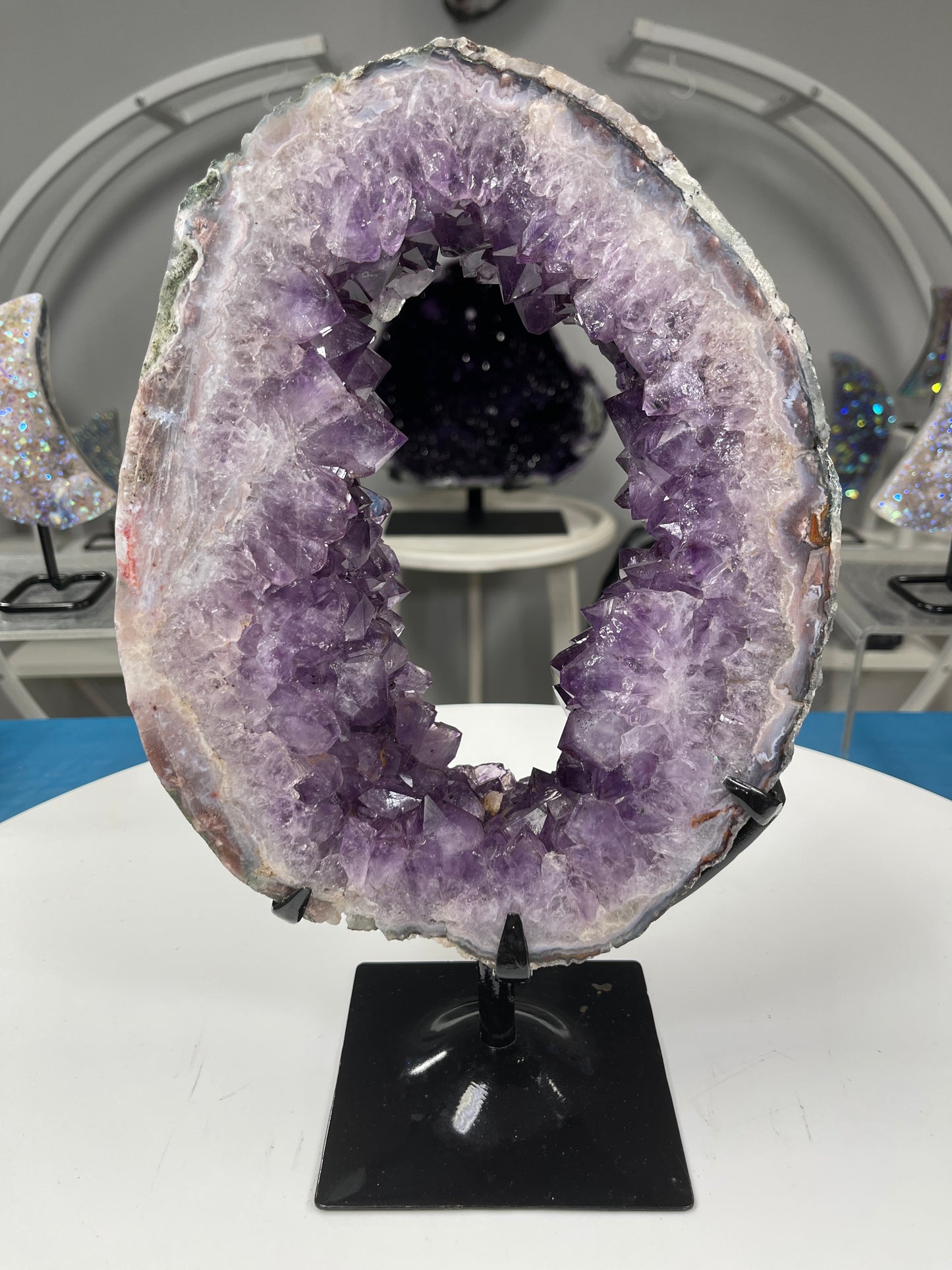 Large Amethyst Portal
