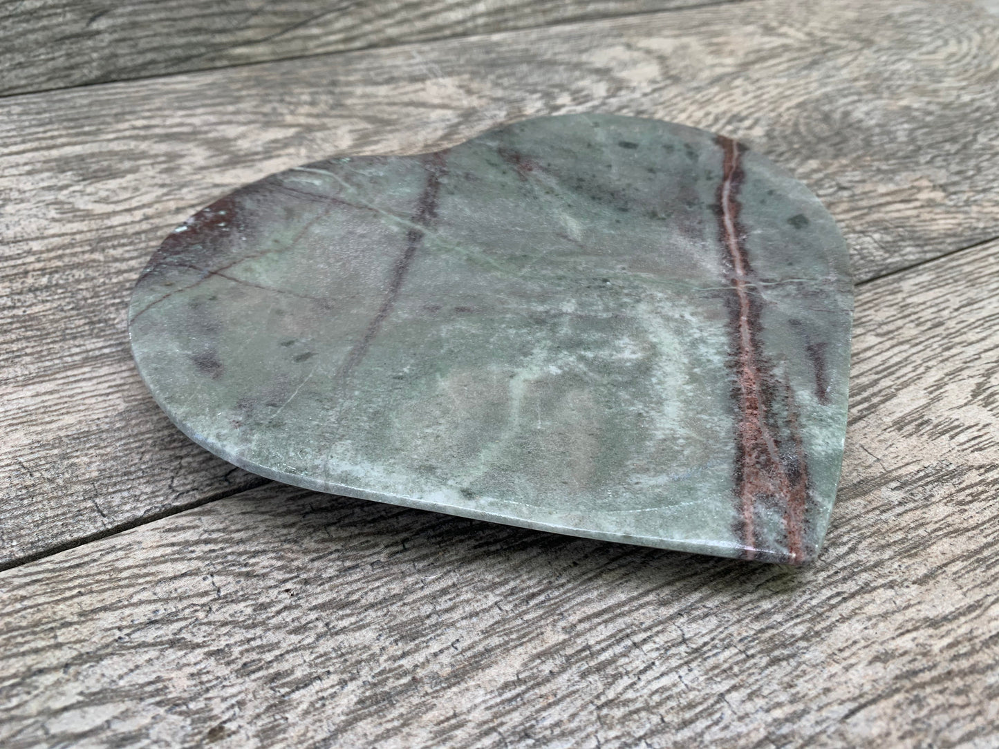 Green Onyx Heart Dish, Green Onyx Plate, Jewelry Dish, Trinket Dish, Home Decor, Home Accessories, Hearts, Crystals, Valentines Day Gifts