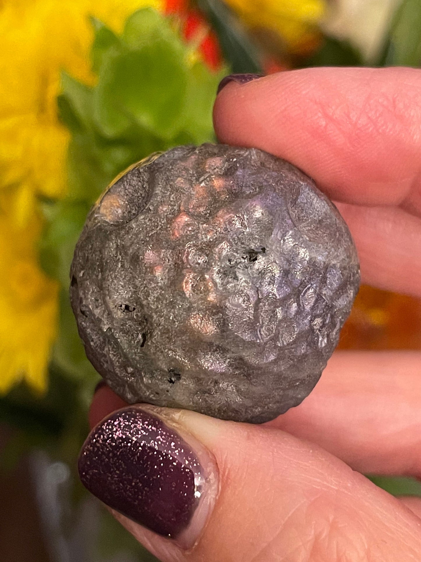Purple Labradorite Moon, Full Moon Carving, Full Moon Ritual, Sunset Labradorite, Labradorite Carvings, Spectrolite, Reiki