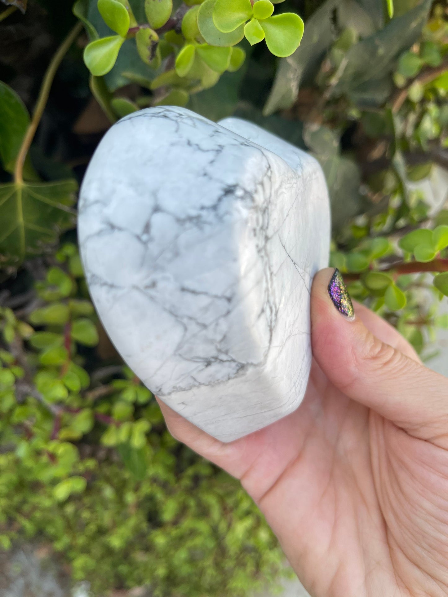Howlite Heart Dish , Howlite Heart Bowl, Howlite Bowl, Home Decor, Crystal Bowl, Home Accessories, Reiki, Crystal Shop, Hearts