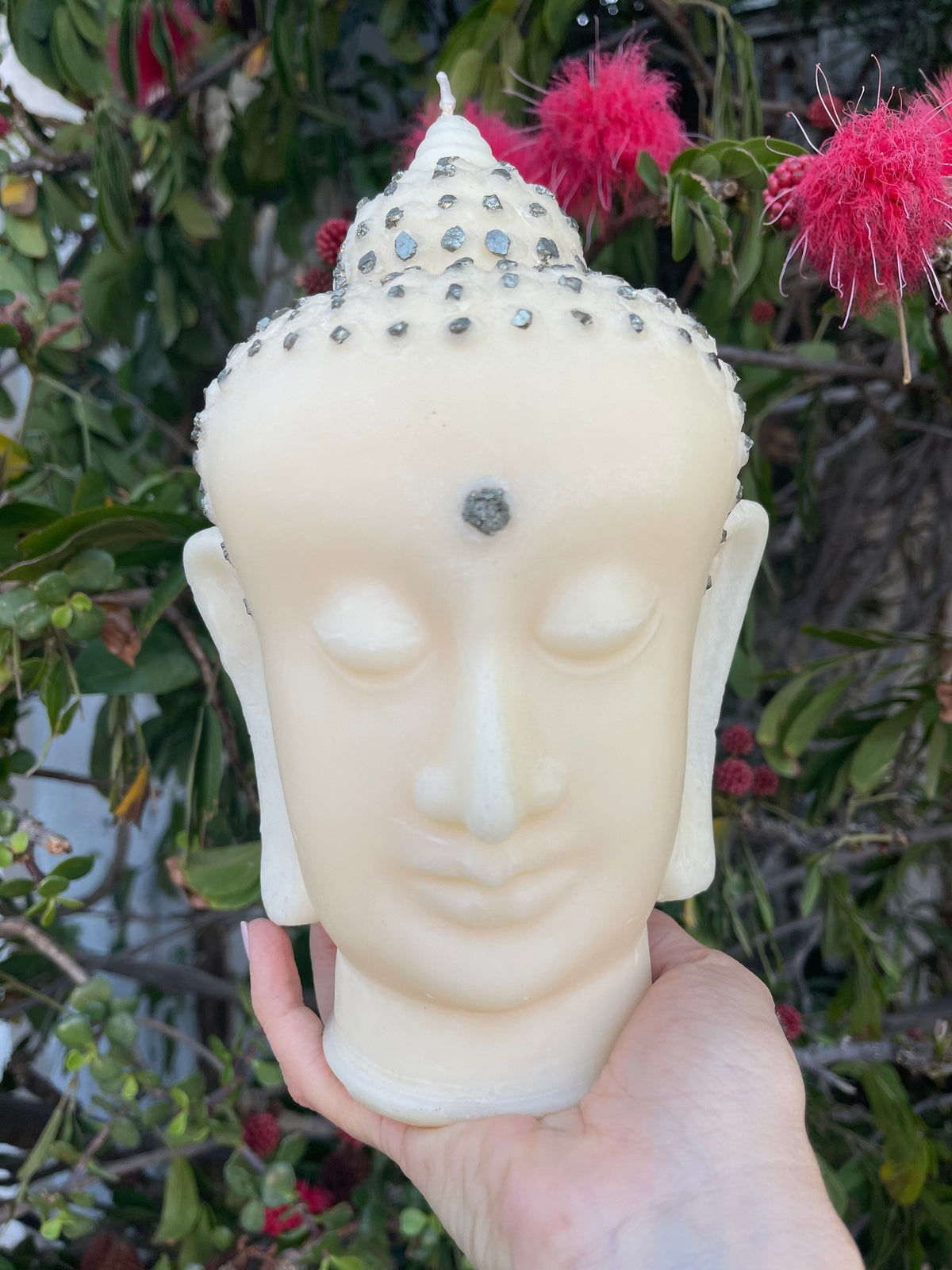 Pyrite Adorned Buddha Head Candle: Luxury Soy Wax Home Decor