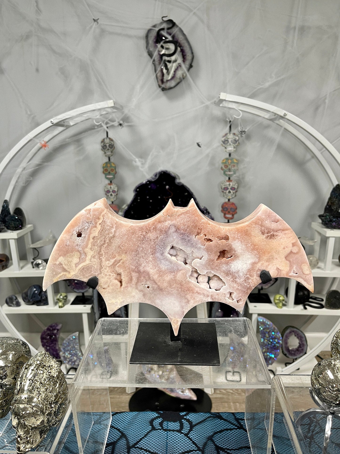XL Pink Amethyst Bat, Large Luxury Druzy Crystal Bat Carving, Halloween Crystal Decor, Amethyst Statement Crystal, Witchy Aesthetic