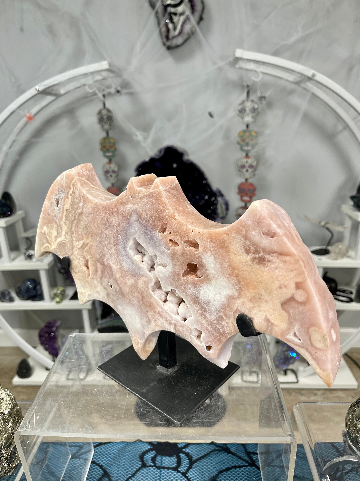 XL Pink Amethyst Bat, Large Luxury Druzy Crystal Bat Carving, Halloween Crystal Decor, Amethyst Statement Crystal, Witchy Aesthetic