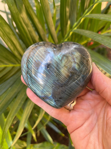 Labradorite Heart, Sunset Labradorite, Flashy Labradorite Carvings, Crystal Hearts, Home Decor, Crystals for Intuition