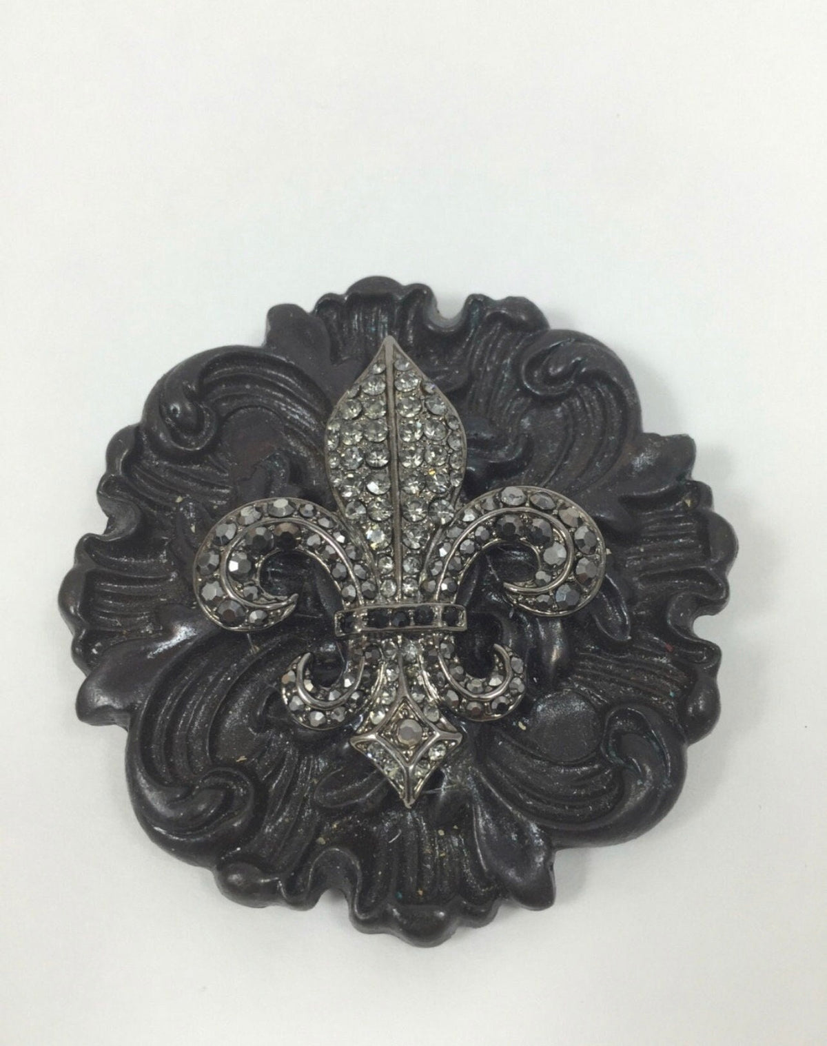 Crystal Fleur de Lis Belt Buckle: Dark Brown Scroll Design