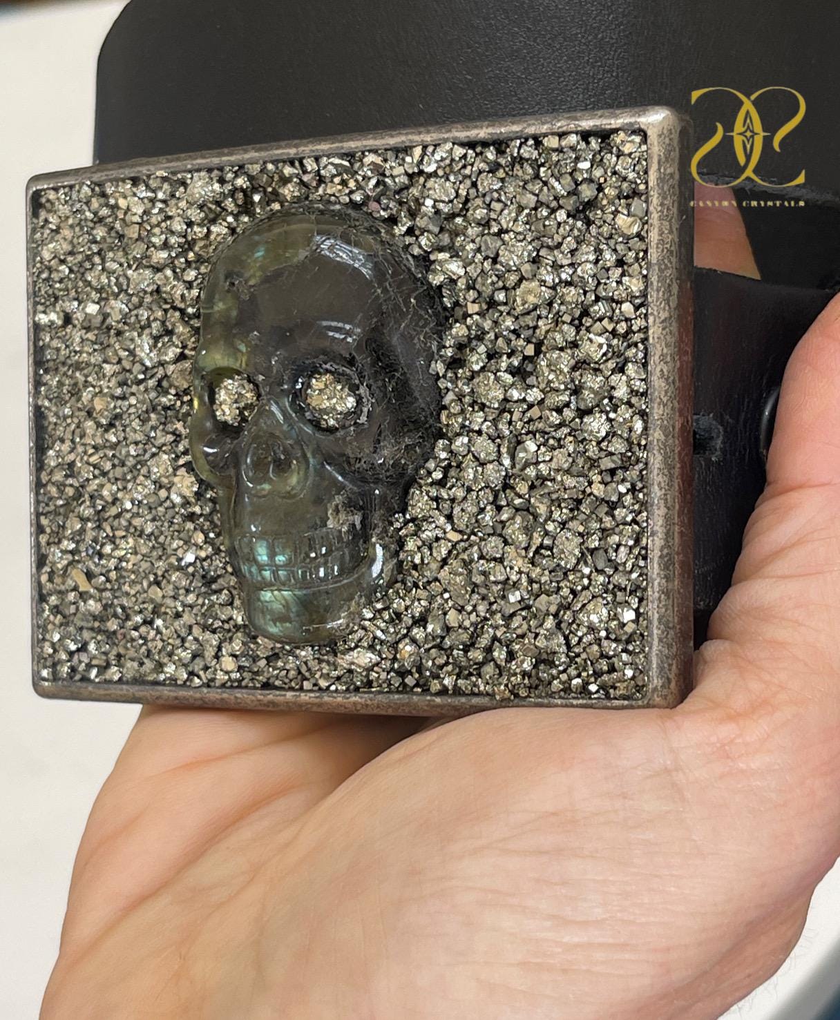 Pyrite and Labradorite Skull Belt Buckle, Unique Belt Buckle, Crystal Belts, Gemstone Belt Buckle, Men's Belts, Leather Snap Belts