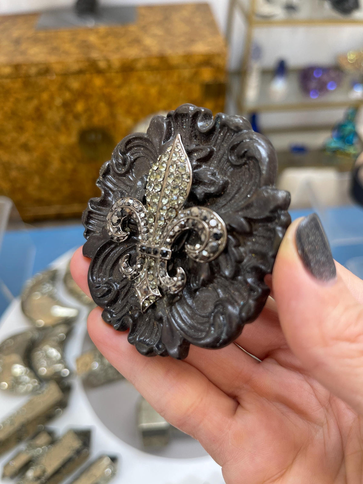 Crystal Fleur de Lis Belt Buckle: Dark Brown Scroll Design