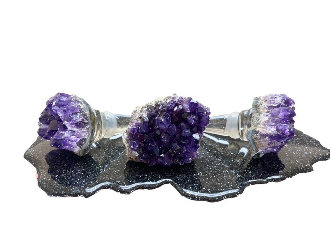 Amethyst Wine Stoppers,Raw Crystal Bottle Stopper, Amethyst Barware, Home Accessories, Home Decor, Hostess Gift, Bar Accessories