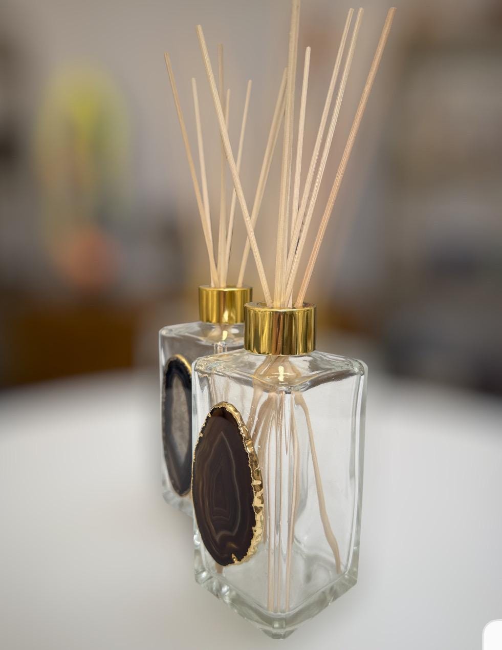 Agate Adorned Reed Diffuser: Luxury Essential Oil Vessel