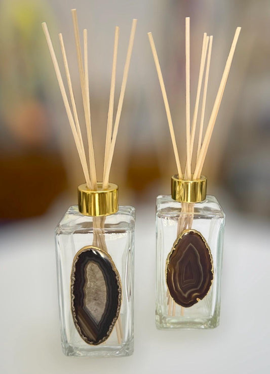 Agate Adorned Reed Diffuser: Luxury Essential Oil Vessel