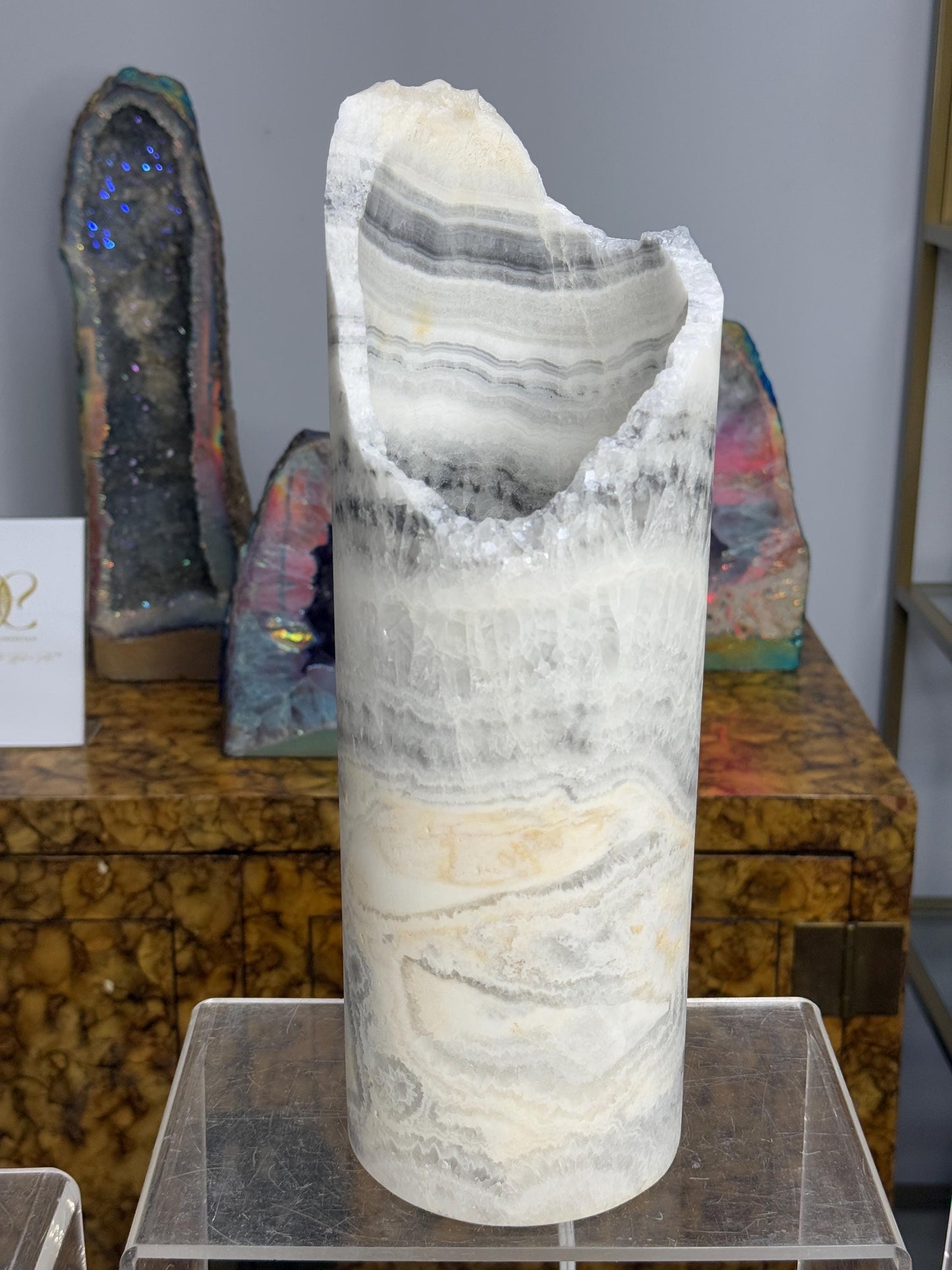 Luxury Onyx Column Lamp: Modern Crystal Decor, Natural Stone Light
