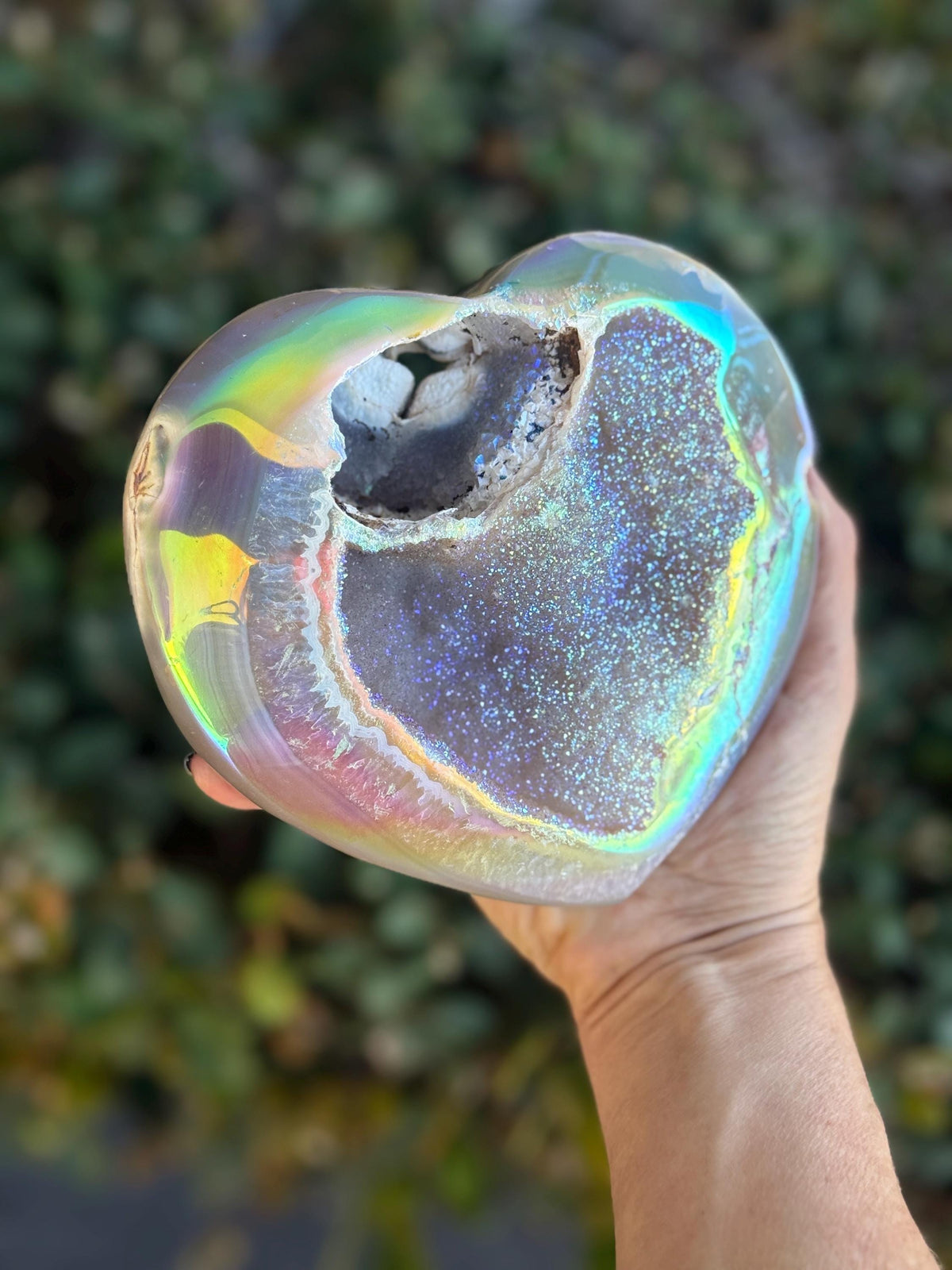Angel Aura Druzy Agate Heart on Stand, Aura Crystal Heart Decor, High Frequency Aura Crystals