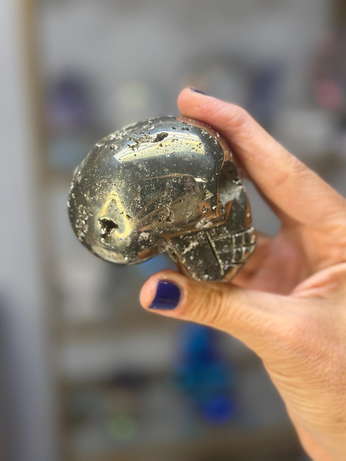 Pyrite Skull Carving: Abundance, Protection, Grounding Crystals