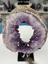 Large Amethyst Portal