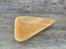 Large Calcite Bowl, Calcite Dish, Triangle Dish, Home Decor, Home Accessories, Reiki, Crystal Shop, Gems & Minerals