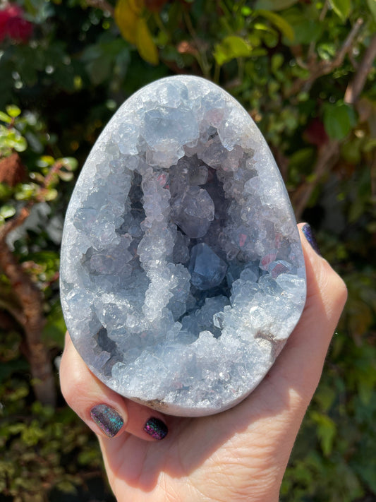 Celestite Cluster, Celestine, Celestite Egg, Hone Decor, Home Accessories, Feng Shui, Chakras, Reiki, Altar, Meditation Tools, Crystals